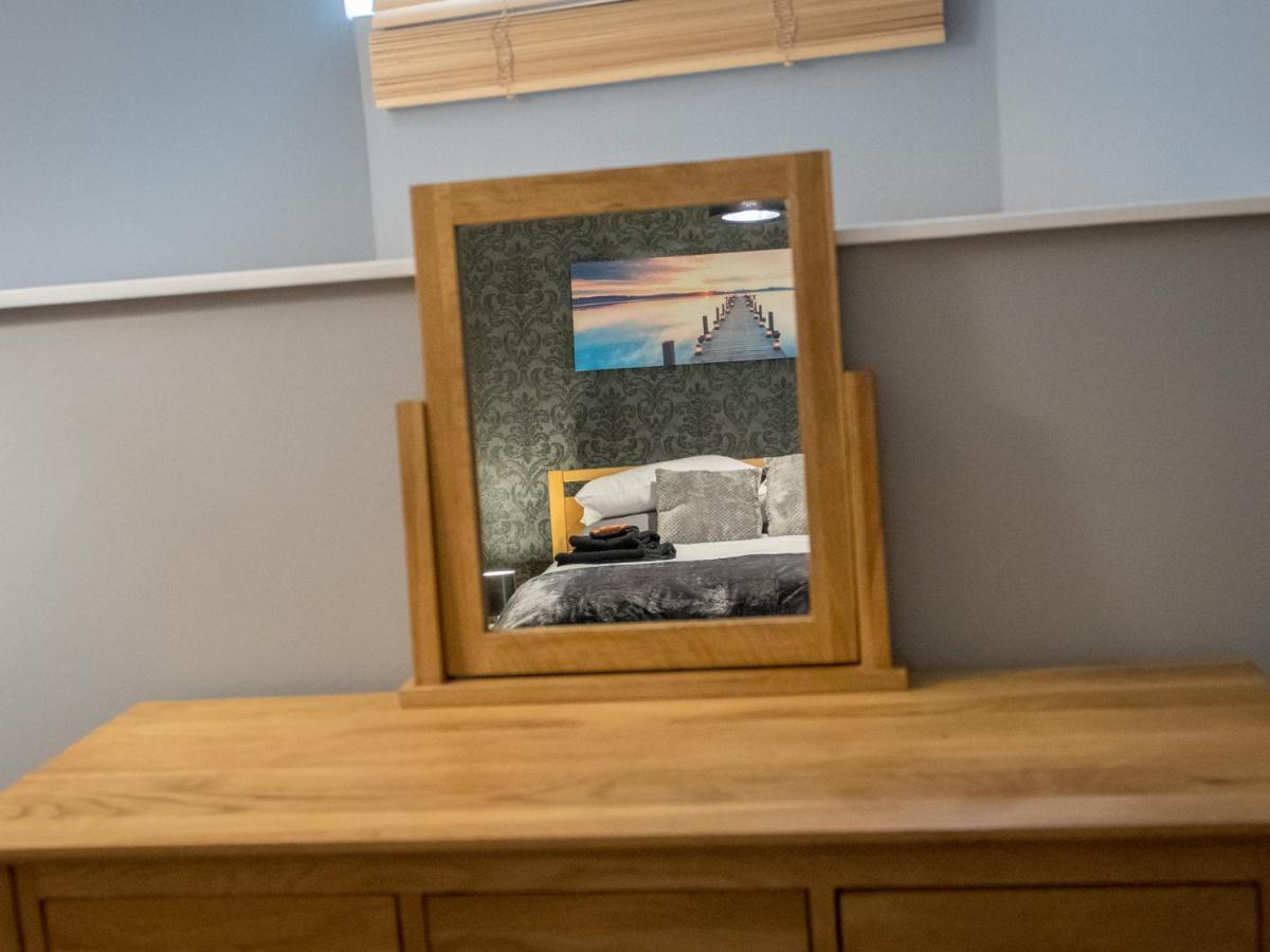 Southernhay Basement Apartment 엑서터 외부 사진