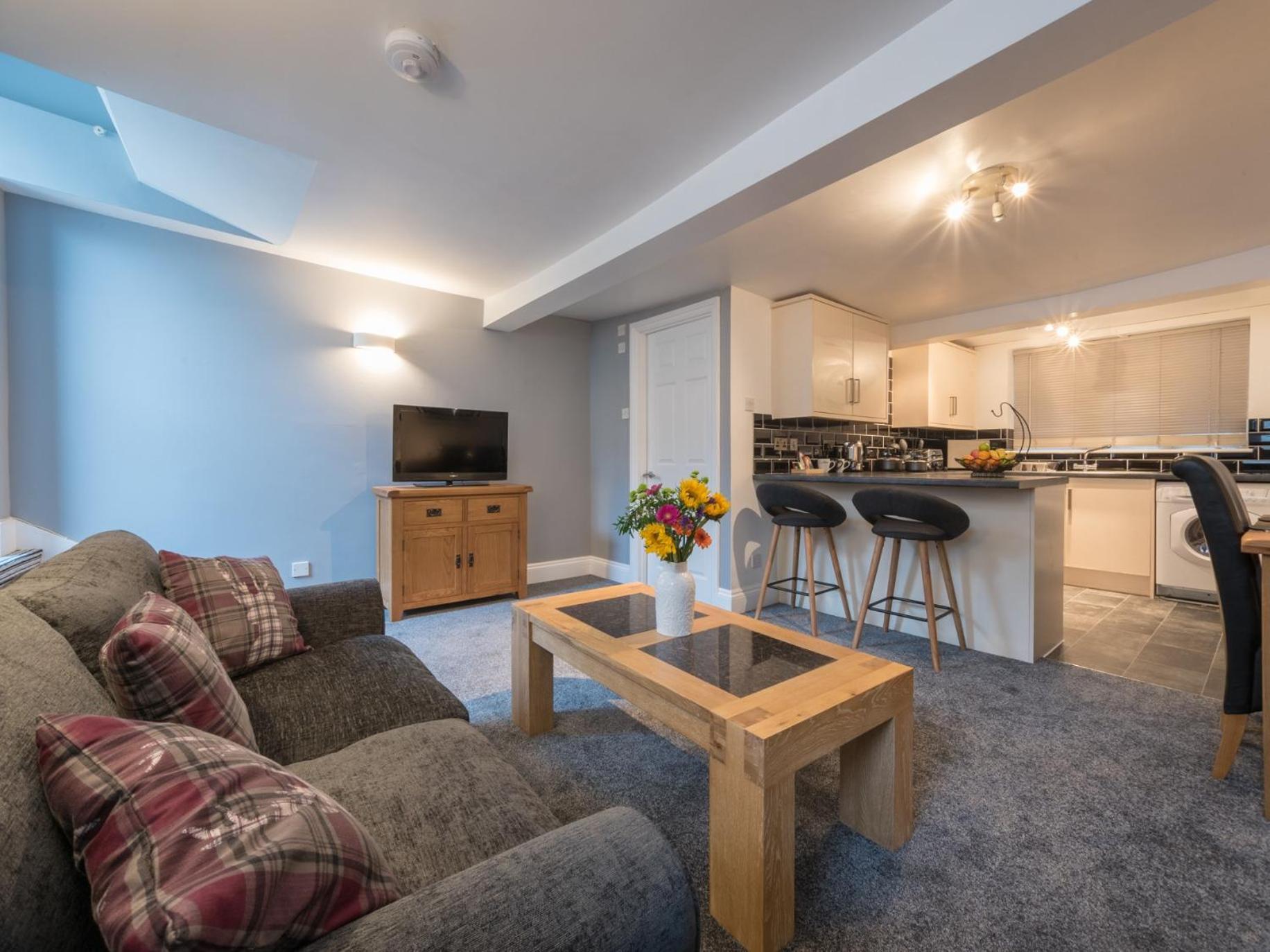 Southernhay Basement Apartment 엑서터 객실 사진